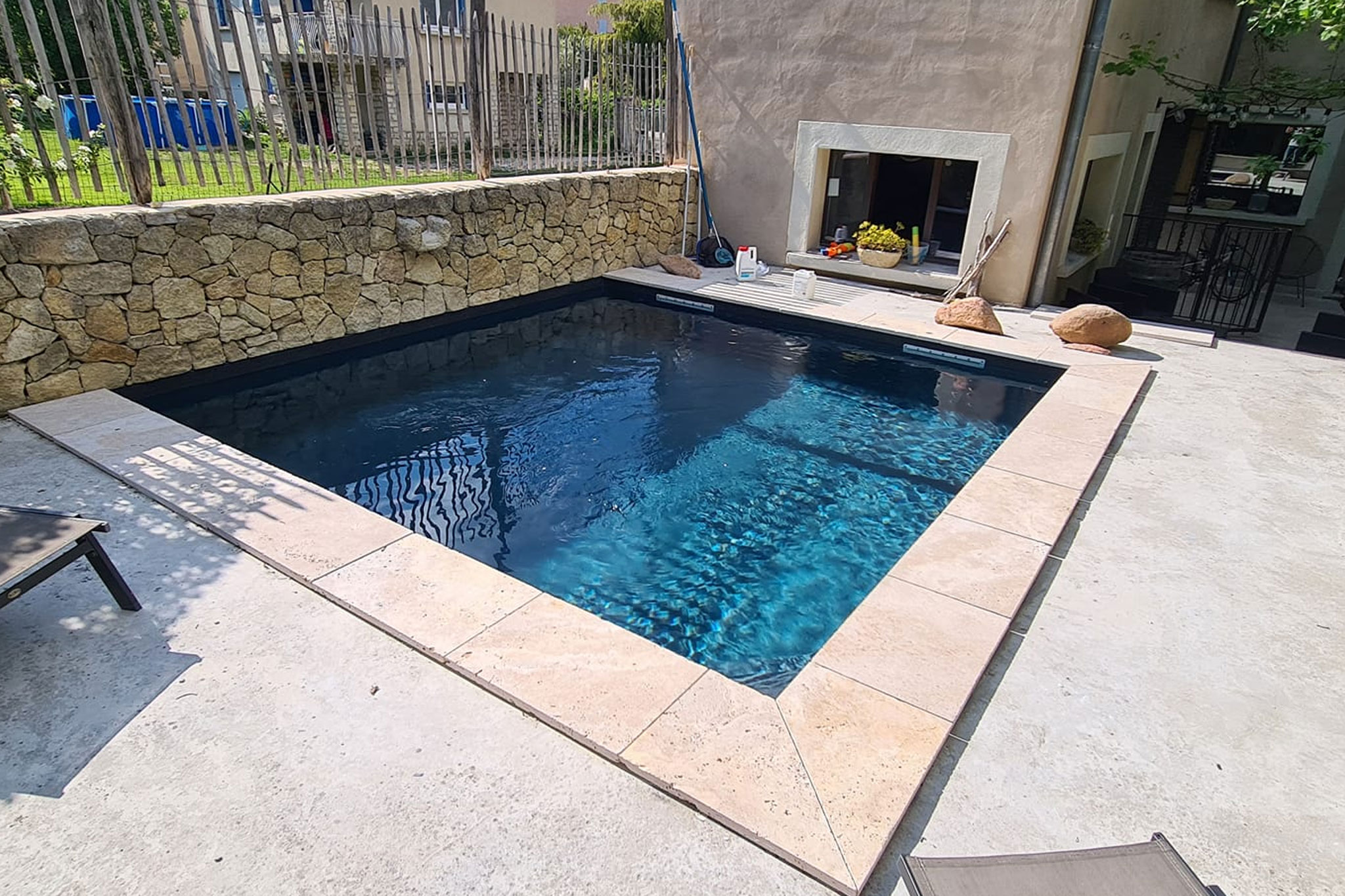 Constructeur de mini-piscine en béton armé